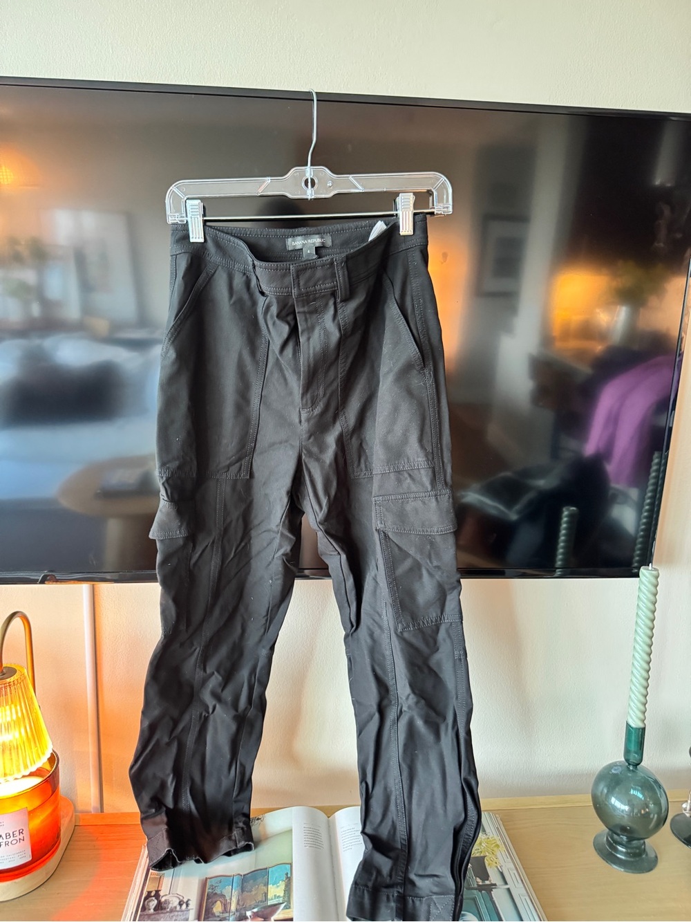 Banana Republic Black Cargo Pants - Classic Utility Style